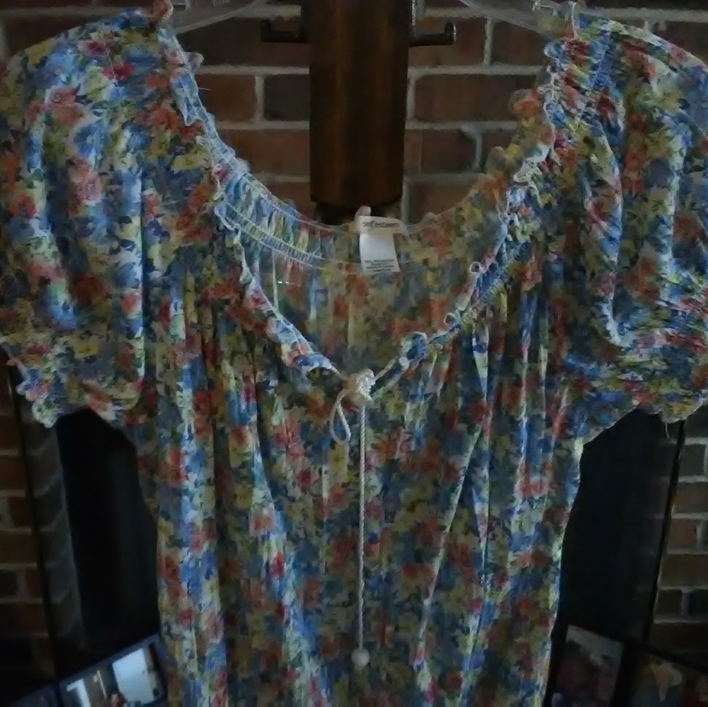 Juniors blouse